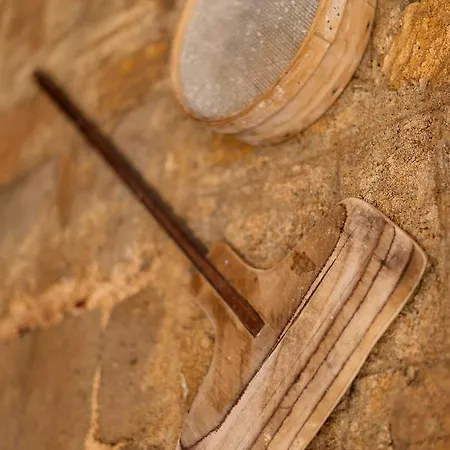 Hara's Traditional Detached House In Malona Holiday home Malona Village