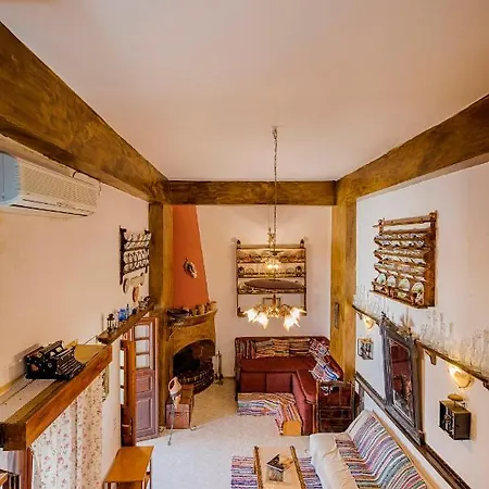 Hara's Traditional Detached House In Malona Μάλονα Village