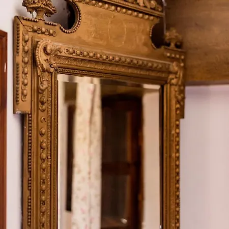 Hara's Traditional Detached House In Malona 度假居 *