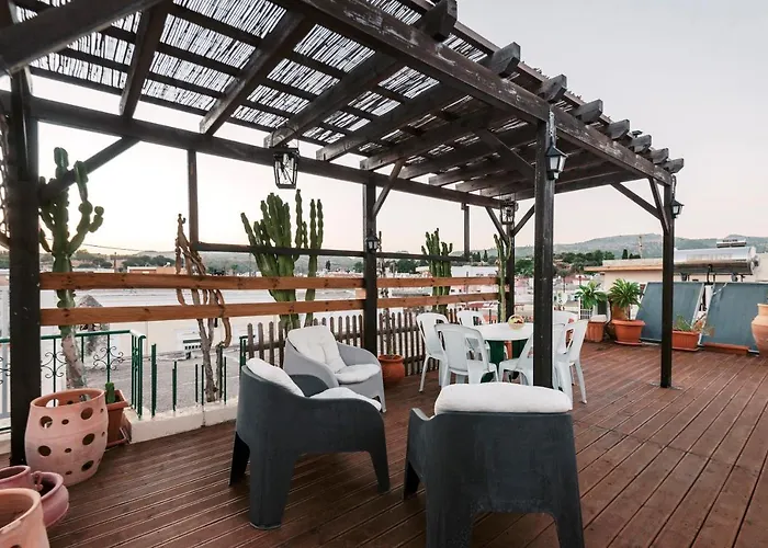 펜션 Hara's Traditional Detached House In Malona